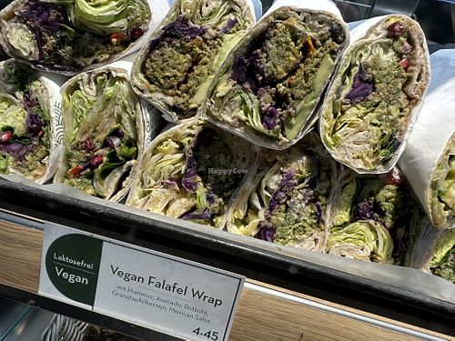 wrap  at Dean & David - Hauptbahnhof in Dusseldorf