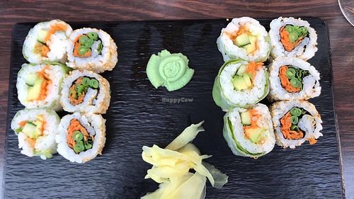 vegan sushi at Eat Sushi in 