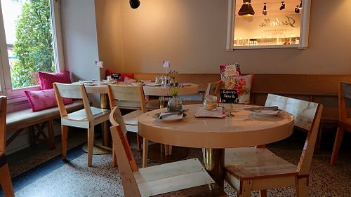 Seating area at Isabella Glutenfreie Patisserie - Oberkassel in Dusseldorf