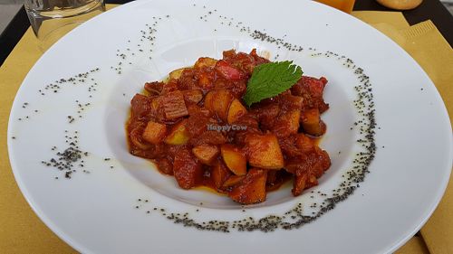 Apple 'caponata' at OsteRia E Caffè in Palermo