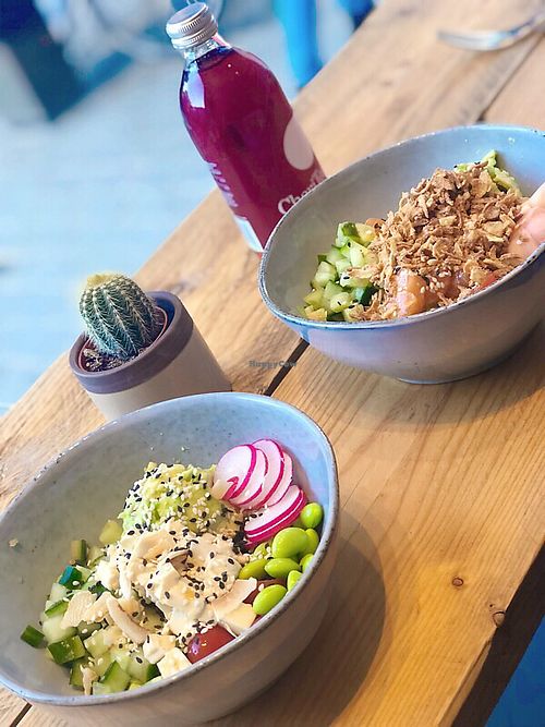 Poke bowl at Poke Tiki in Antwerpen