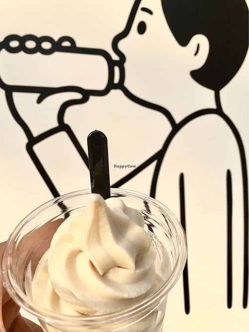 Tofu soy ice cream at Soypresso 二吉軒豆乳 - Lishui St in Taipei