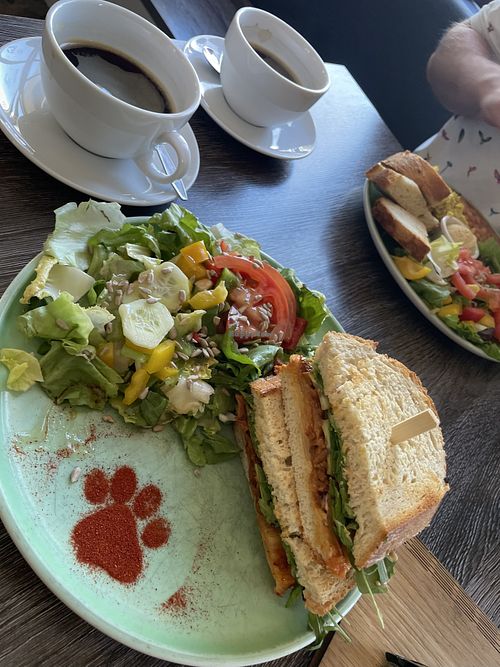 Banh Miau  at Katzentempel - Leipzig Ost in Leipzig