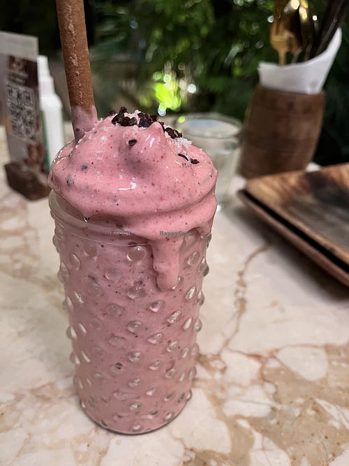 Smoothie  at Loving Earth Cafe in Fort Kochi