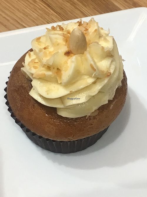 Coconut banana vegan cupcake  at Cupcake Corner in Krakow