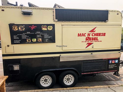 Trailer at Mac n' Cheese Rebel in Los Angeles