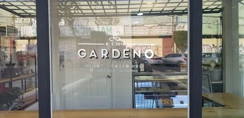 Looking in at Gardeno in Tijuana