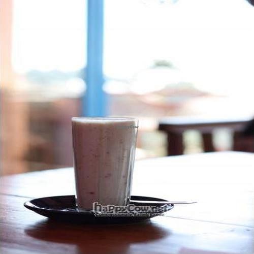 Date Shake at KhanaNirvana Community Cafe in Dharamshala