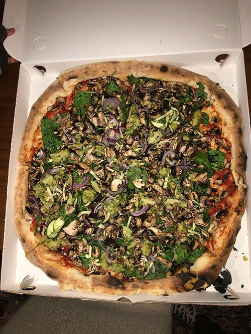 Big pizza at Pizzería Micaela in Barcelona