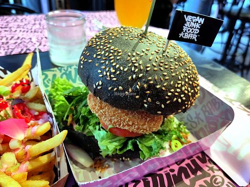 Fizz XO burger at Vegan Junk Food Bar - Downtown in Amsterdam