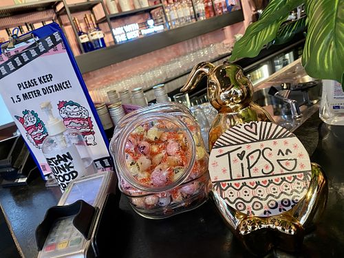 tips at Vegan Junk Food Bar - Downtown in Amsterdam