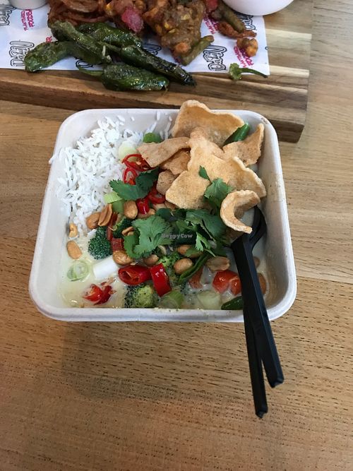 Thai curry at Mr. Vegan Foodbar. - Foodhall MOUT in Hilversum