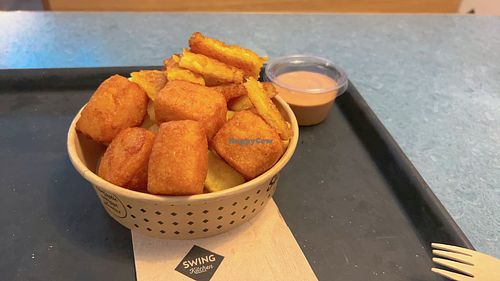 fish & chips  at Swing Kitchen - Georgenstraße in Berlin