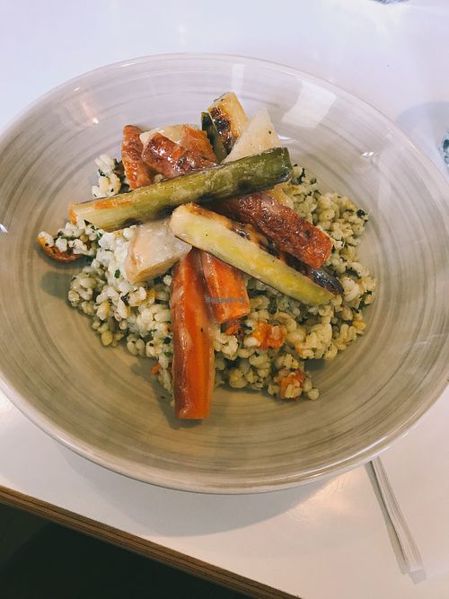 Bulgur with roasted veggies in a delicious dressing. Vegan comfort food right here. at InStock in Amsterdam