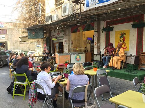 Live music at Otentivee Deli  in Haifa