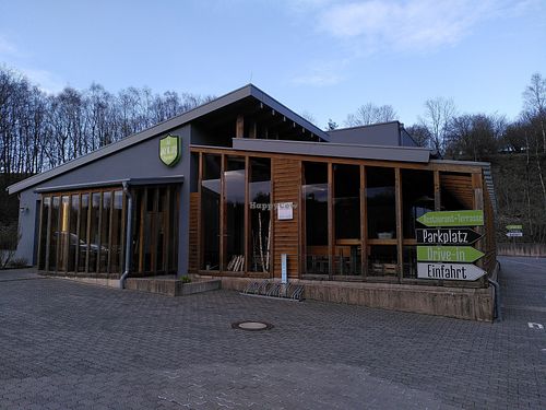 The outside at Jay & Jay in Hermeskeil