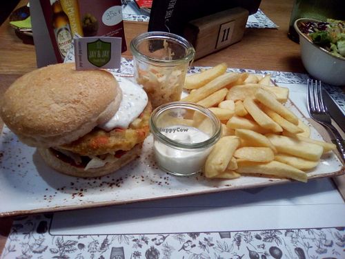 The Veggie Burger Classic at Jay & Jay in Hermeskeil