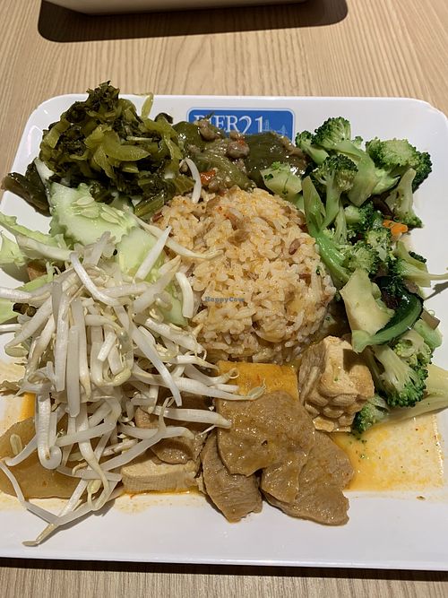 Image of Terminal 21 - Pier 21 Food Court Stall