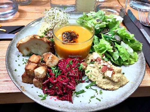 Saturday brunch at Sixta in Toulouse