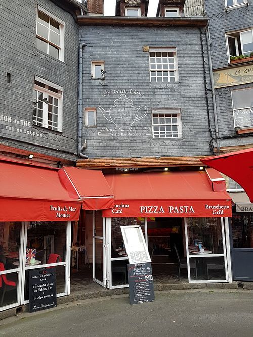 Outside at Ancora in Honfleur