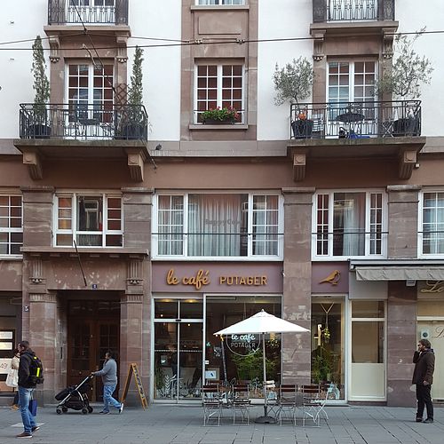 Outside seating at Le Café Potager in Strasbourg