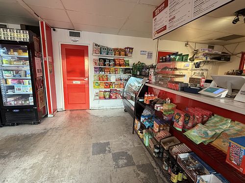   at The BE-Hive in Nashville