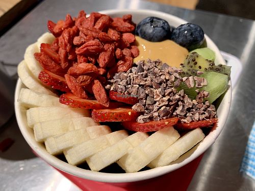 Makai - smoothie bowl at MAKAI - Siam Paragon  in Bangkok