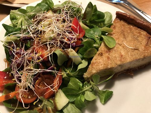 Quiche with tofu and onions  at Cafe Madrigal in Valencia