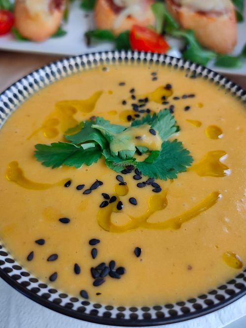 Crema de boniato y leche de coco at Cafe Madrigal in Valencia