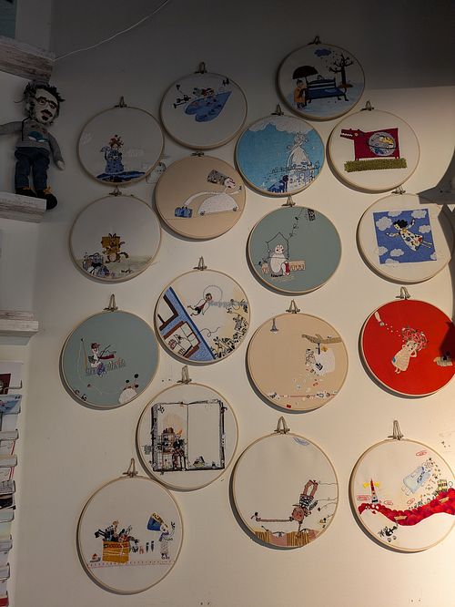 Art at Jorden ar bla som en apelsin in Uppsala