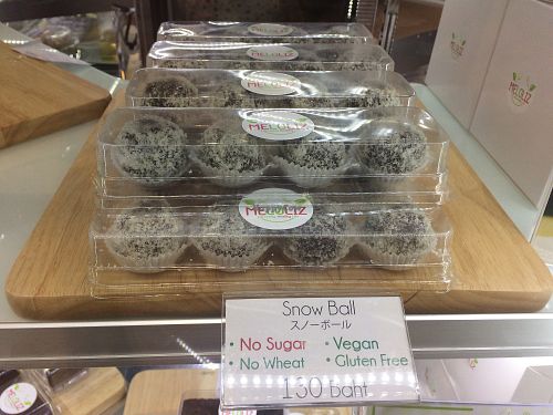 Snow ball  at Meloliz - Central Eastville  in Bangkok