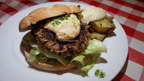 Vegan burger at Pygmalion in Bergen