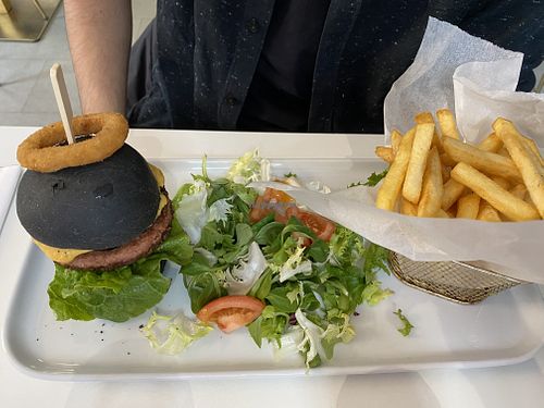 Yummy vegan cheese burger  at Naked Bakery in Edinburgh