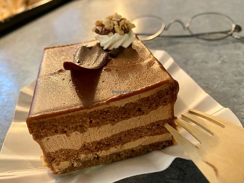 cake at Swing Kitchen - Rosenthalerstraße in Berlin