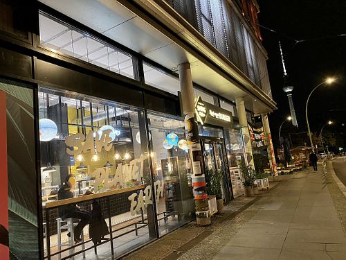 outside at Swing Kitchen - Rosenthalerstraße in Berlin