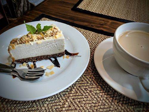 Amazing caramel cashew coconut cream vegan cheesecake 👌👌👌 at Ganita Cafe in Pai