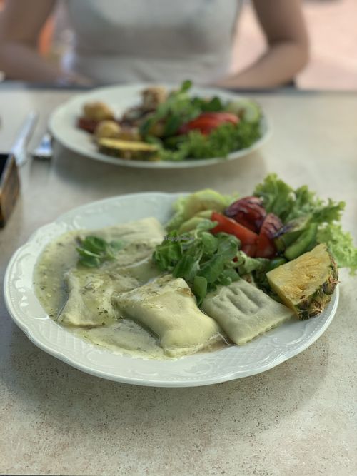 vegan main (Maultasche) at Gasthof Zum Walfisch in Zwota
