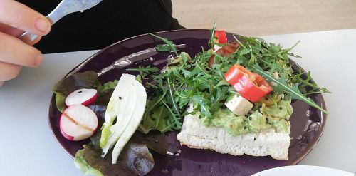 Avocado at Meergruen Vegan Kitchen in Harrislee