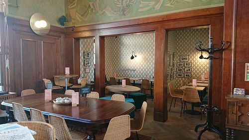 Tibits Lausanne is located in the old historic railway station restaurant. Luckily the interior has been preserved. at Tibits in Lausanne