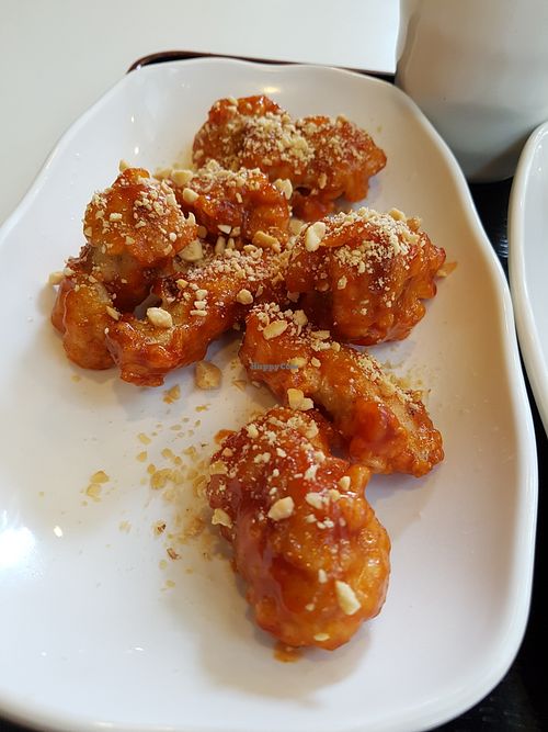 Fried 'chicken' at Maru JaYeonSik Kimbap in Seoul