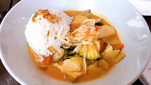 veg in peanut sauce at Vegan Village in Hannover