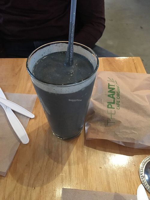 Blue green smoothie at The Plant Cafe Organic - Marina Cafe in San Francisco