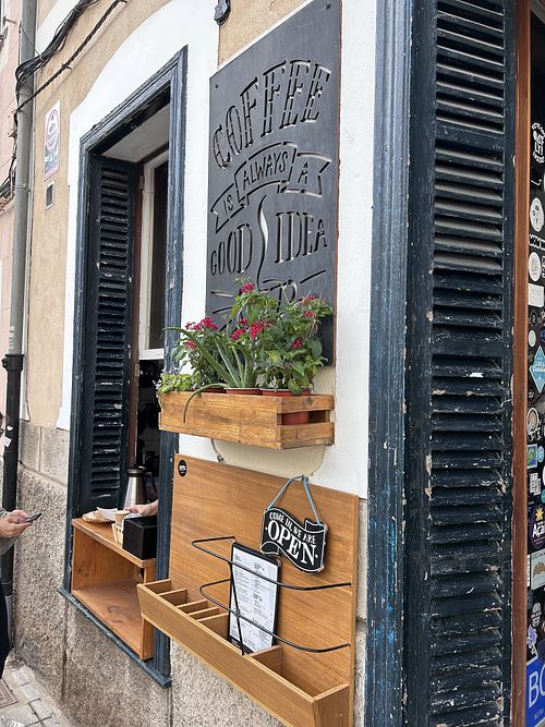   at Mama Carmen's in Mallorca