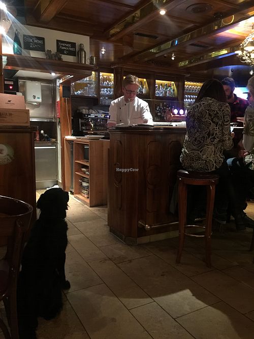 Interior - Small Kitchen integrated in the bar - Dogs allowed at Grizzly's Bar & Bistro in Zermatt