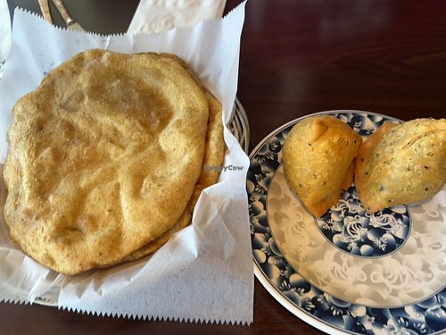 veg samosa & poori  at Bhutan House in Sandy