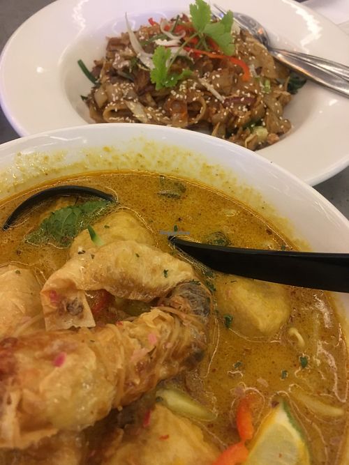 Vegan Laksa and Char Kway Teow! at Laksamania in London