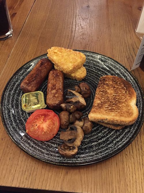 Vegan breakfast at BHX - Wetherspoons - T1 in Birmingham