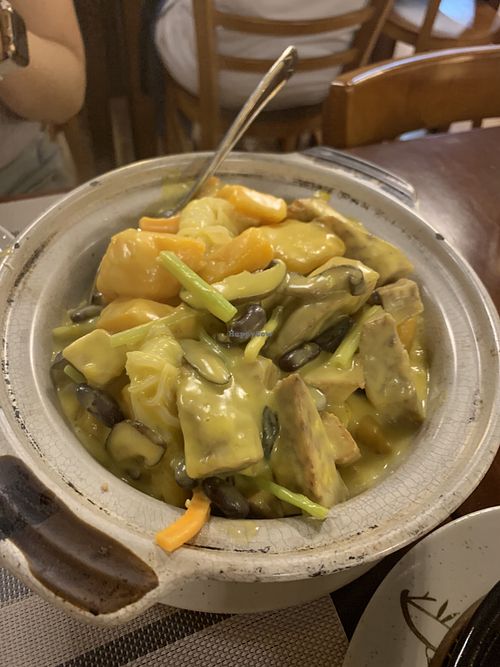 Coconut juice, taro and “chicken” at Cute Fei in Kowloon