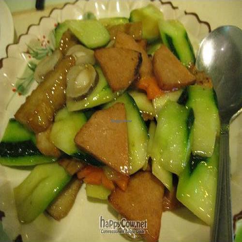 Cucumber chicken at Cute Fei in Kowloon