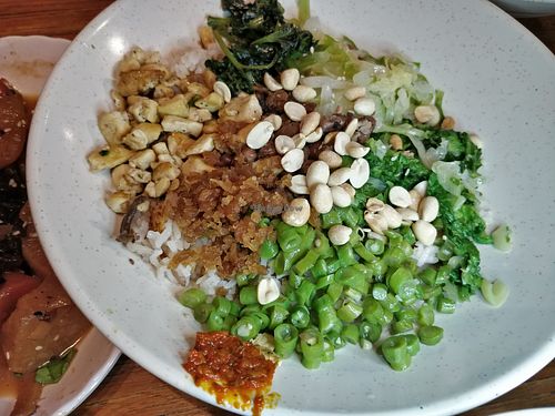 Thunder tea rice at Thunder Tree 擂茶树 - VivoCity in Central Singapore